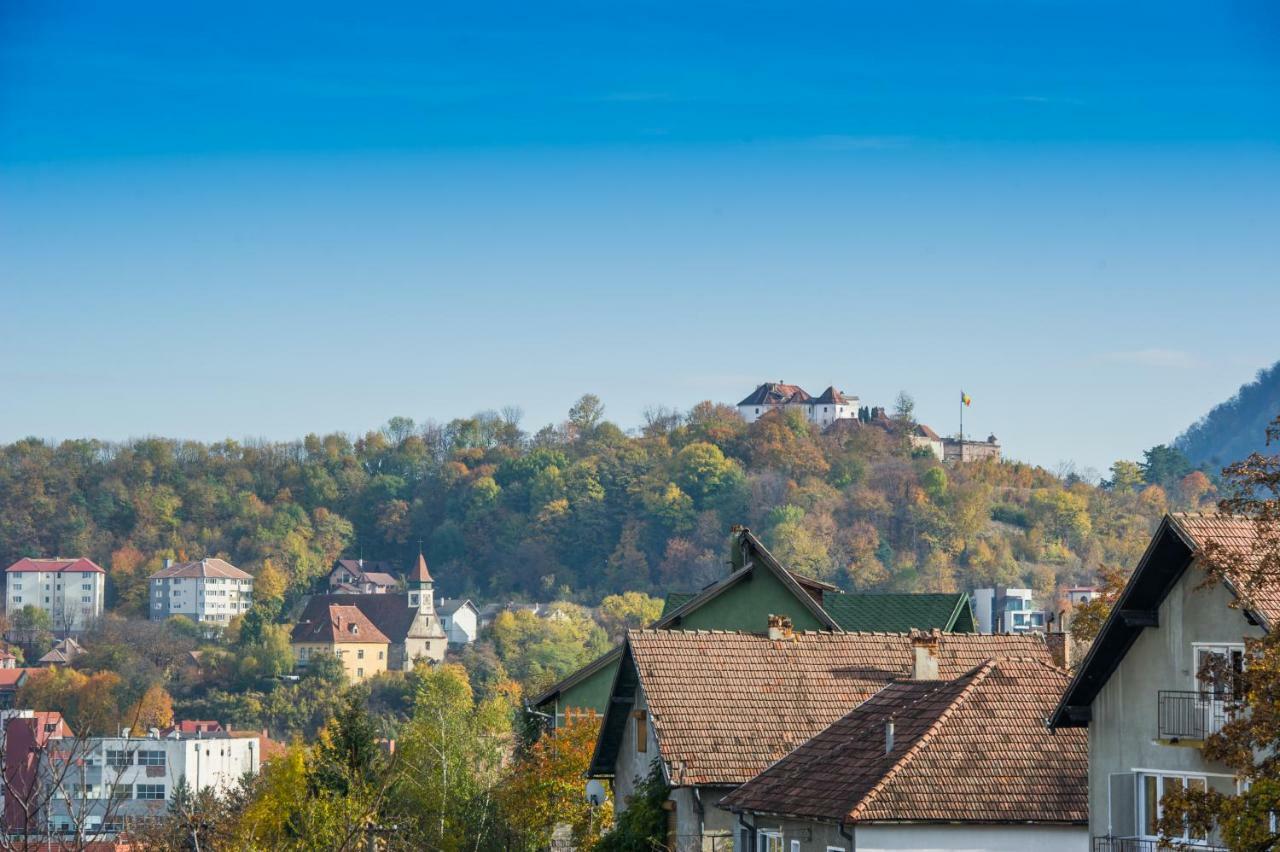 Geppetto'S Studio Brasov Apartment Bagian luar foto